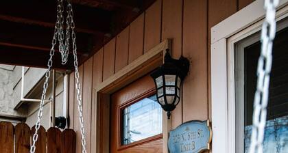Walk to Main Street and Train · Cozy 1BR Retreat