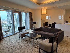 Business Apartment | Desk, iron/ironing board - SuperHost EMAAR Residences Apartments - Address Dubai Mall (Dubai)