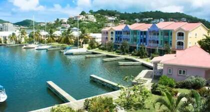 The Bliss - 3 Bedroom Water-Front Condo