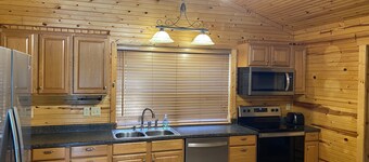 Large House with Front Row View of the Cliffs