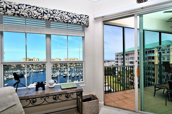 Interior - Beautiful Sunset views of Port Charlotte (Punta Gorda)