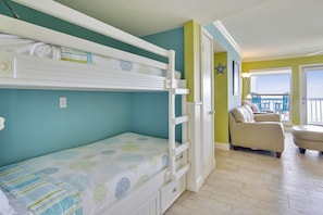 Condo (2 Bedrooms) | Property amenity - Pineapple Paradise by Ryson Vacation Rentals (Galveston)
