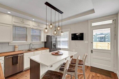 Bourbon House 2 - Expo Center - Luxury Group Stay