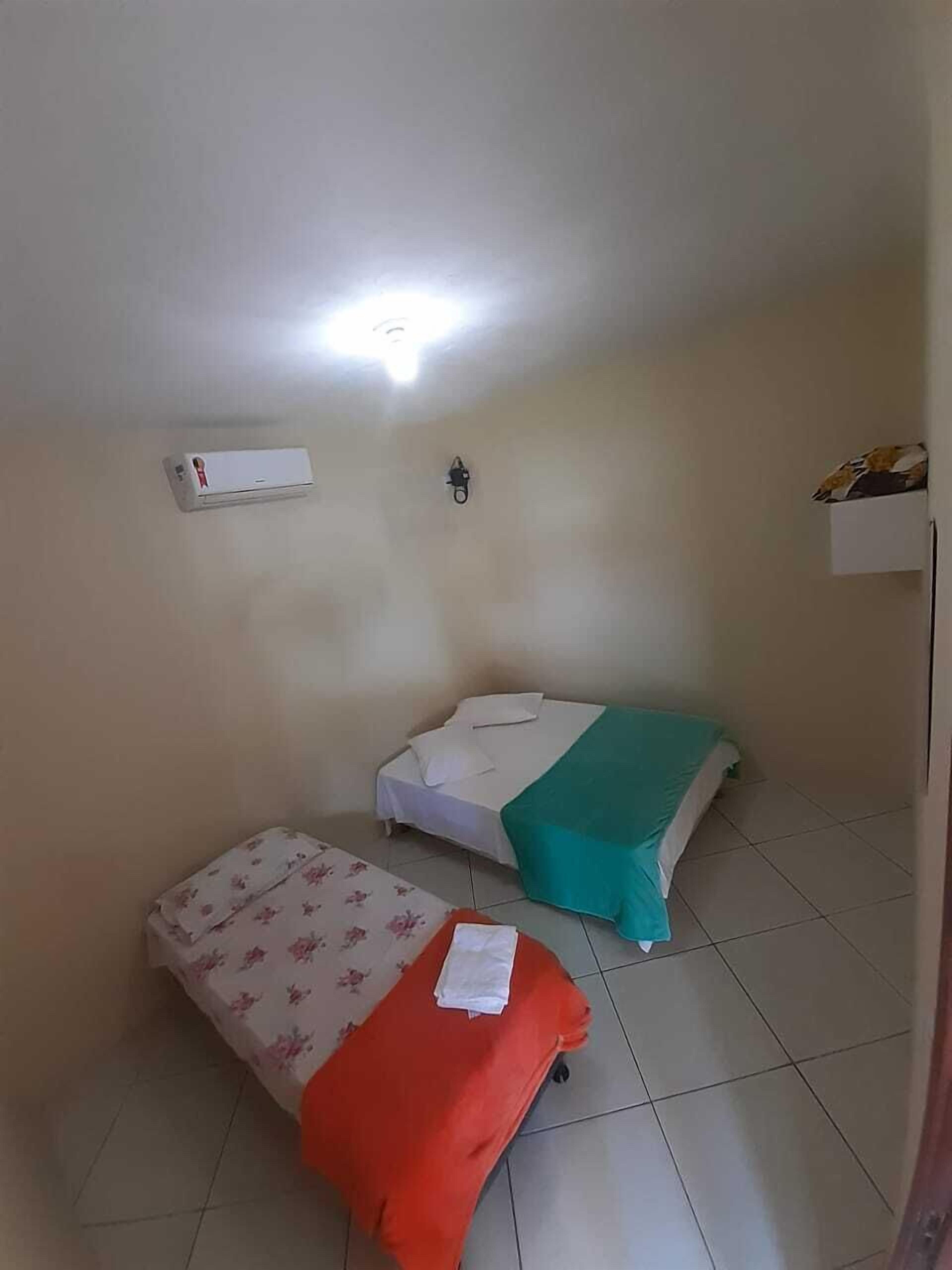 Standaard kamer, 1 slaapkamer, airconditioning | Hypoallergeen beddengoed, verduisterende gordijnen, gratis wifi