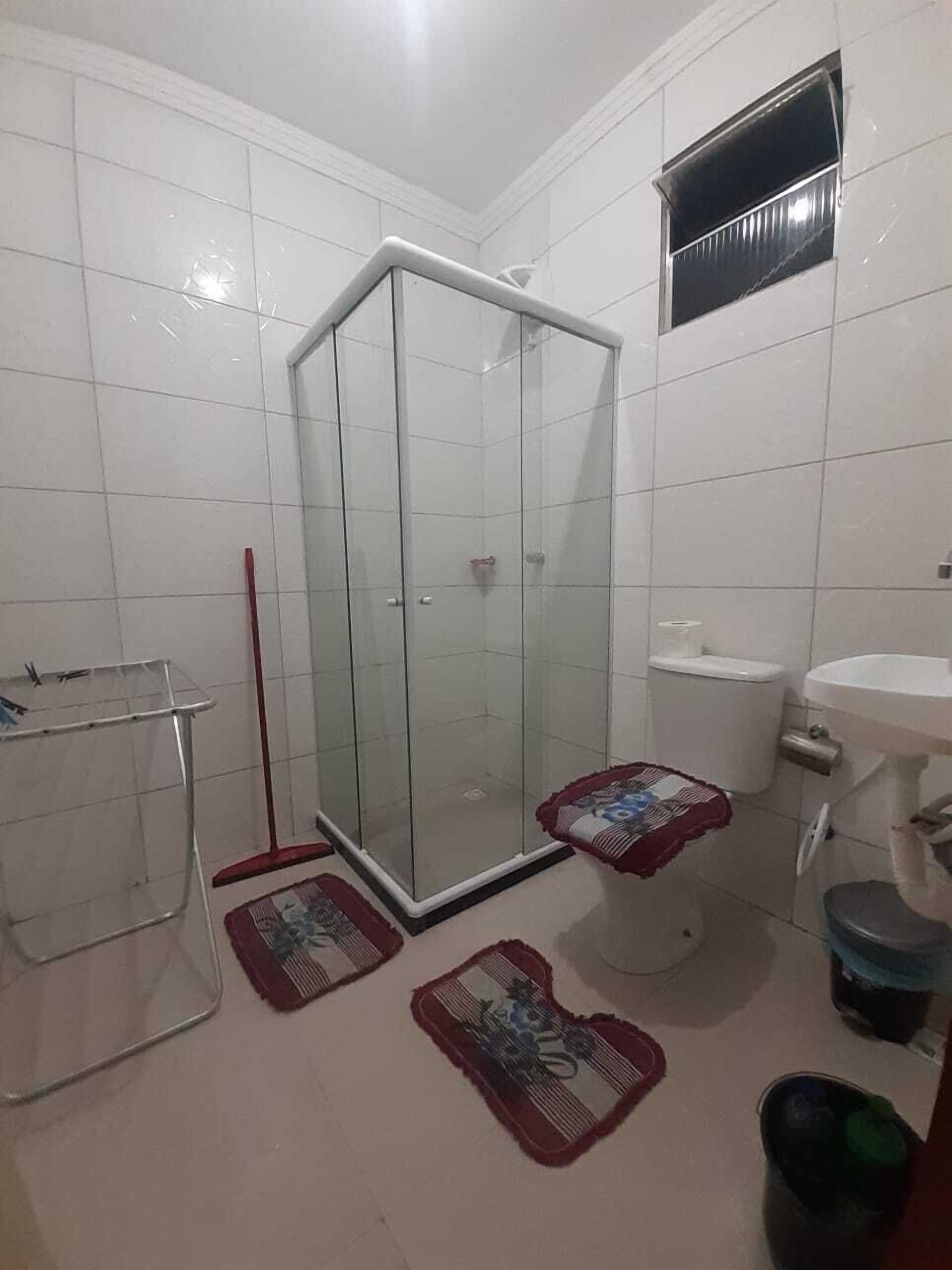 Standardrum - 1 sovrum - luftkonditionering | Badrum | Dusch, tvål och toalettpapper