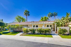 Exterior - The Villas at Emerald Desert RV Resort (Palm Desert)