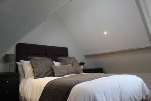 Casa de campo, varias camas | 3 habitaciones, tabla de planchar con plancha y wifi gratis 