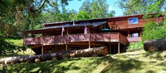 Evergreen Haus