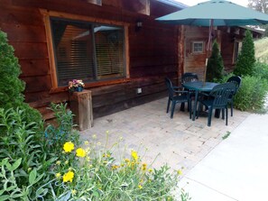 Chambre Simple | Terrasse/Patio