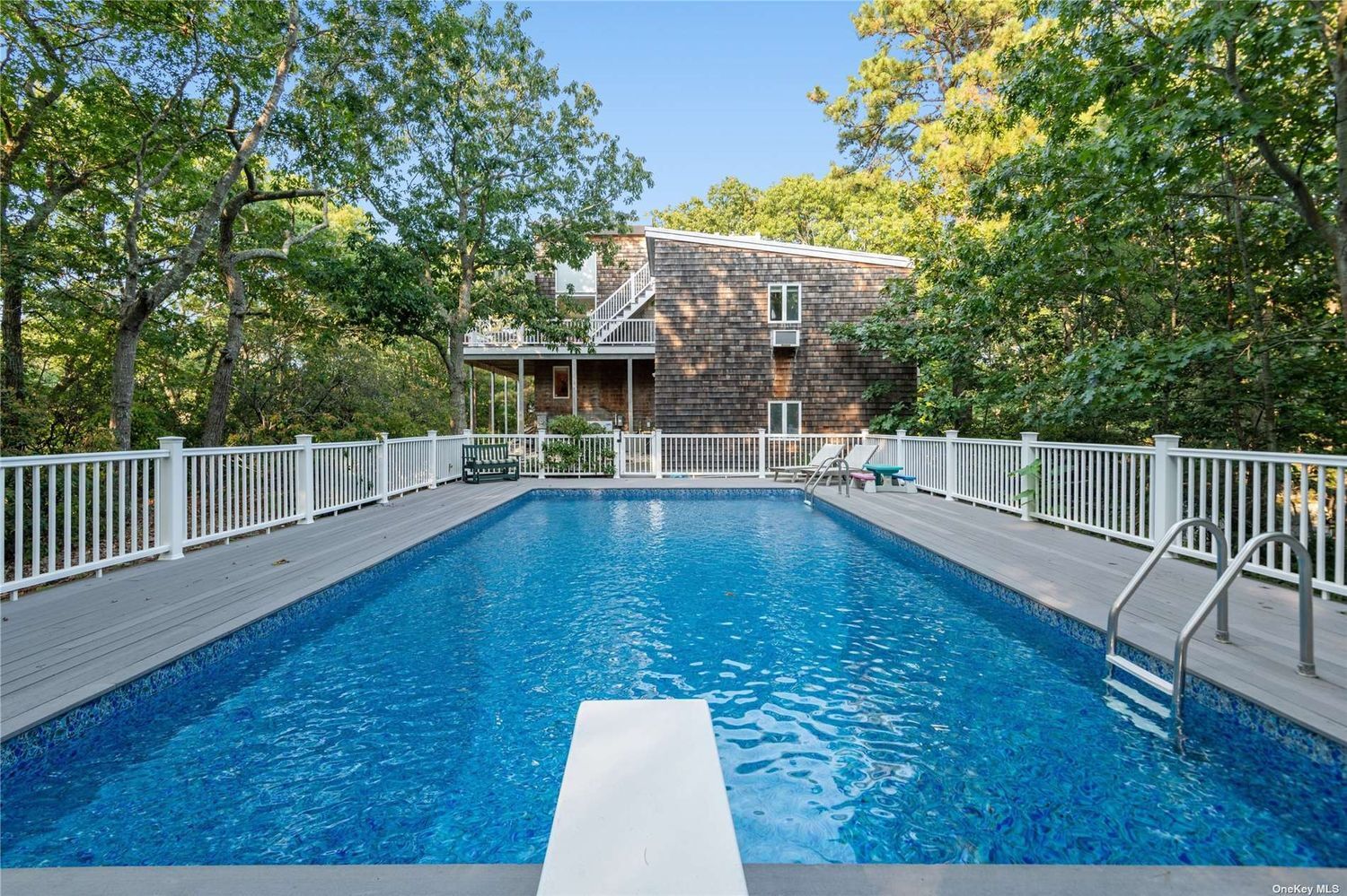 The Hamptons Casita, modern house with perfect pool.