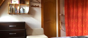 Bright apartment with mountain view and parking, 5 minutes from the nature base