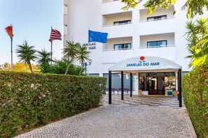Exterior - Hopstays - Albufeira Olympics with pool (Albufeira)