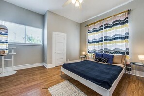1 chambre, fer et planche à repasser, Wi-Fi gratuit, draps fournis