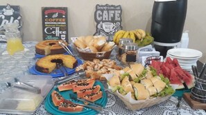 Desayuno continental incluido todos los días