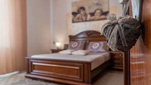 2 bedrooms, WiFi - Vacation House Sisina - 10 min from the sea (Flussio)