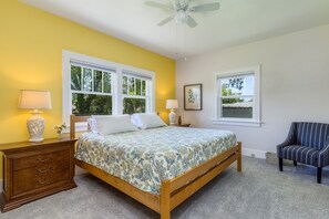 7 bedrooms, iron/ironing board, free WiFi, bed sheets