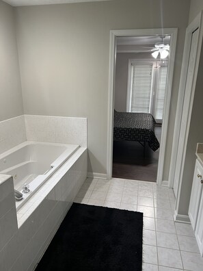 3 habitaciones, wifi y ropa de cama