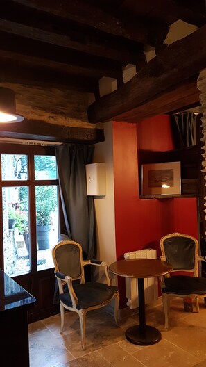 Studio