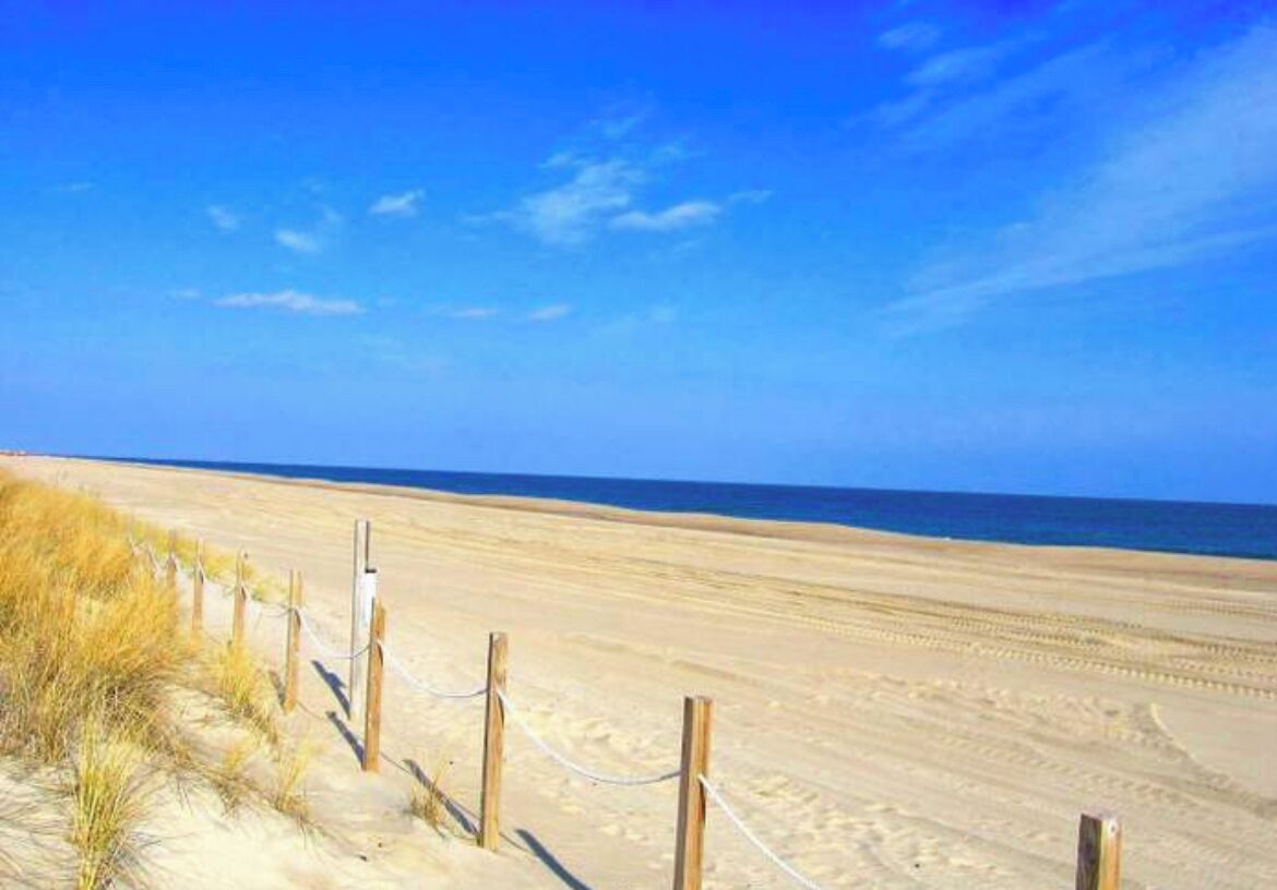 In Strandnähe, Liegestühle