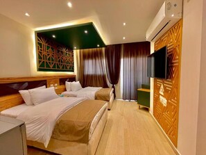 6 Schlafzimmer, Bügeleisen/Bügelbrett, kostenloses WLAN, Bettwäsche