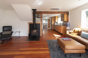 Kamin, Stereoanlage