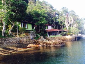 Exterior - 6 Bedroom Private vacation home in Angra dos Reis (Angra dos Reis)