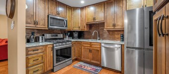 Cozy, Fun, Relaxing 4Bd, 2Bth Home near Keeneland.