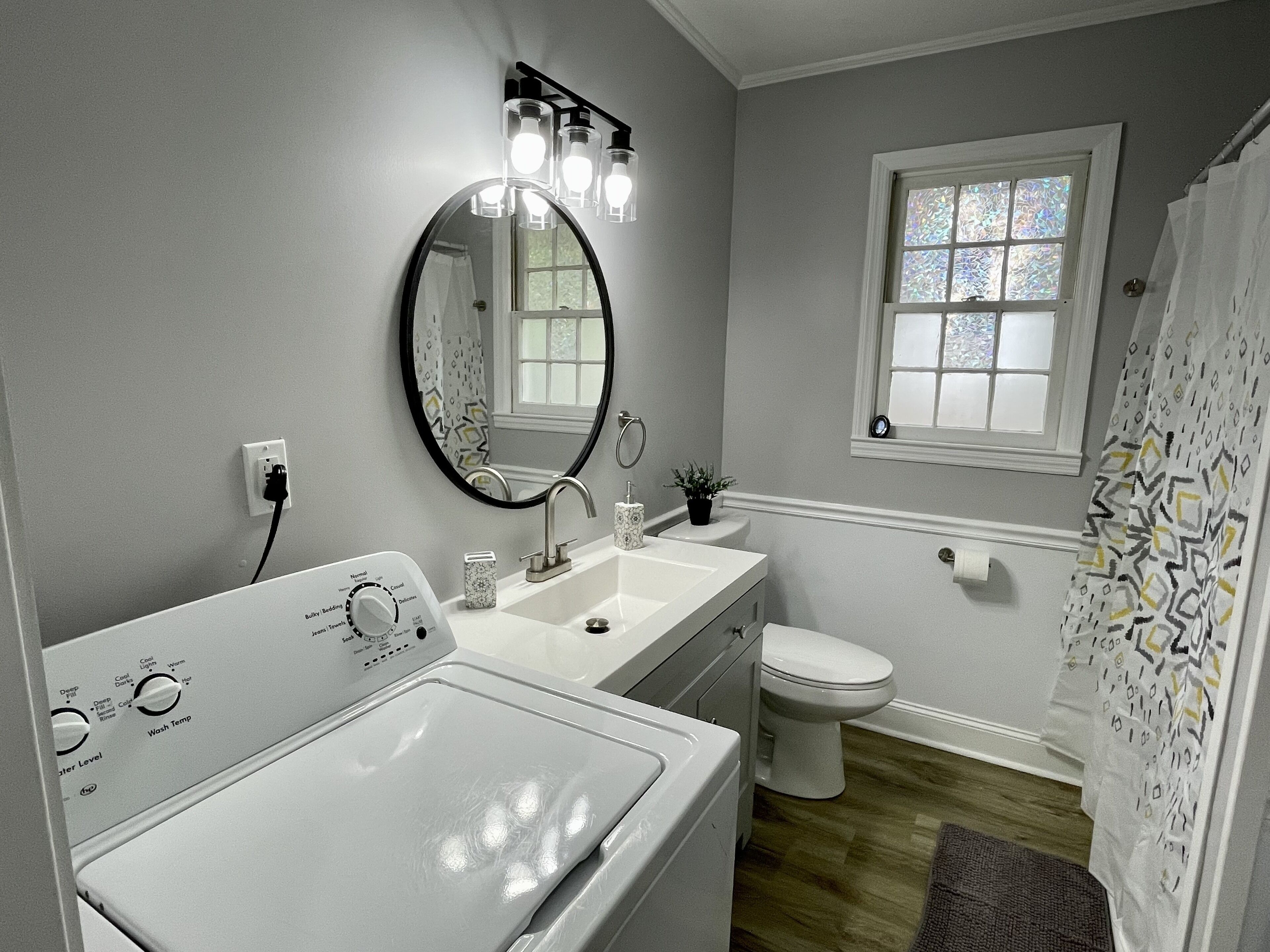 Bruser, håndklæder, Sæbe, Toiletpapir