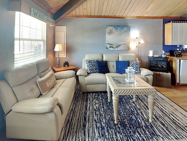 House (3 Bedrooms) | Property amenity