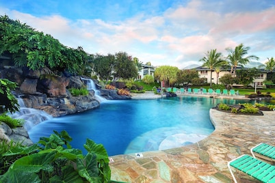 Comfortable - 2 Bdr Deluxe Upper-Level Suite – 7/9 – 16/22