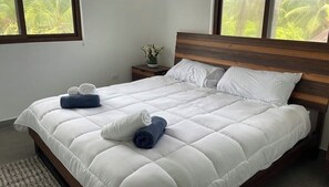 4 habitaciones, tabla de planchar con plancha y wifi gratis