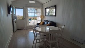 Interior - Waterfront, cozy, clean one bedroom, newly renovated cottage (Sauble Beach)