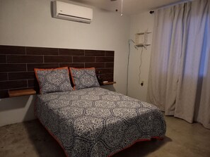 3 habitaciones, tabla de planchar con plancha y wifi gratis