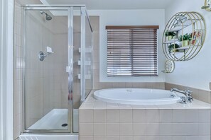 Bathtub, jetted tub