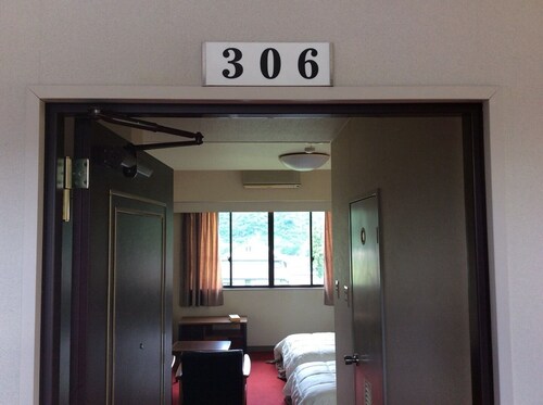 Dreams of hotelspecific accommodation facilities  - No 303 / Uonuma Niigata