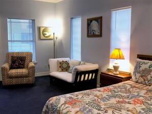 3 bedrooms, individually decorated, individually furnished, free WiFi