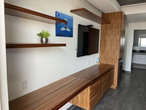Habitación Confort | Minibar, wifi gratis y ropa de cama 