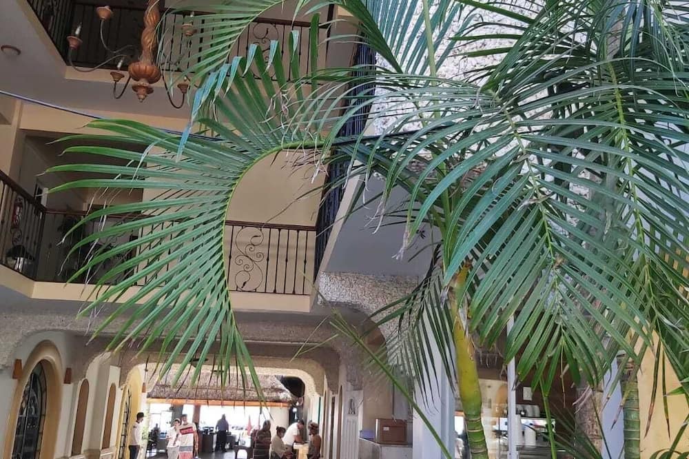 Hotel El Coral