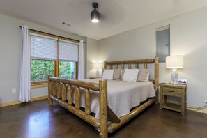 4 chambres, fer et planche à repasser, Wi-Fi gratuit, draps fournis