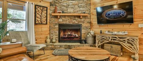 Smart TV, chimenea y videojuegos