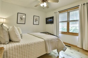 5 chambres, fer et planche à repasser, accès au Wi-Fi (inclus)