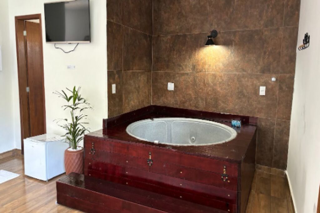 Quarto triplo superluxo | Parte interna