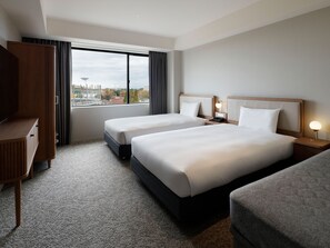 Suite , 2 beds (+ extra) , with kitchen and washing machine, Non Smoking | In-room safe, blackout curtains, soundproofing, bed sheets - Mitsui Garden Hotel Kashiwanoha Park Side Chiba  (Kashiwa)
