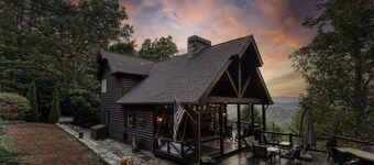 Breathtaking Blue Ridge Mountain Views and Sunset, Sleeps 8!