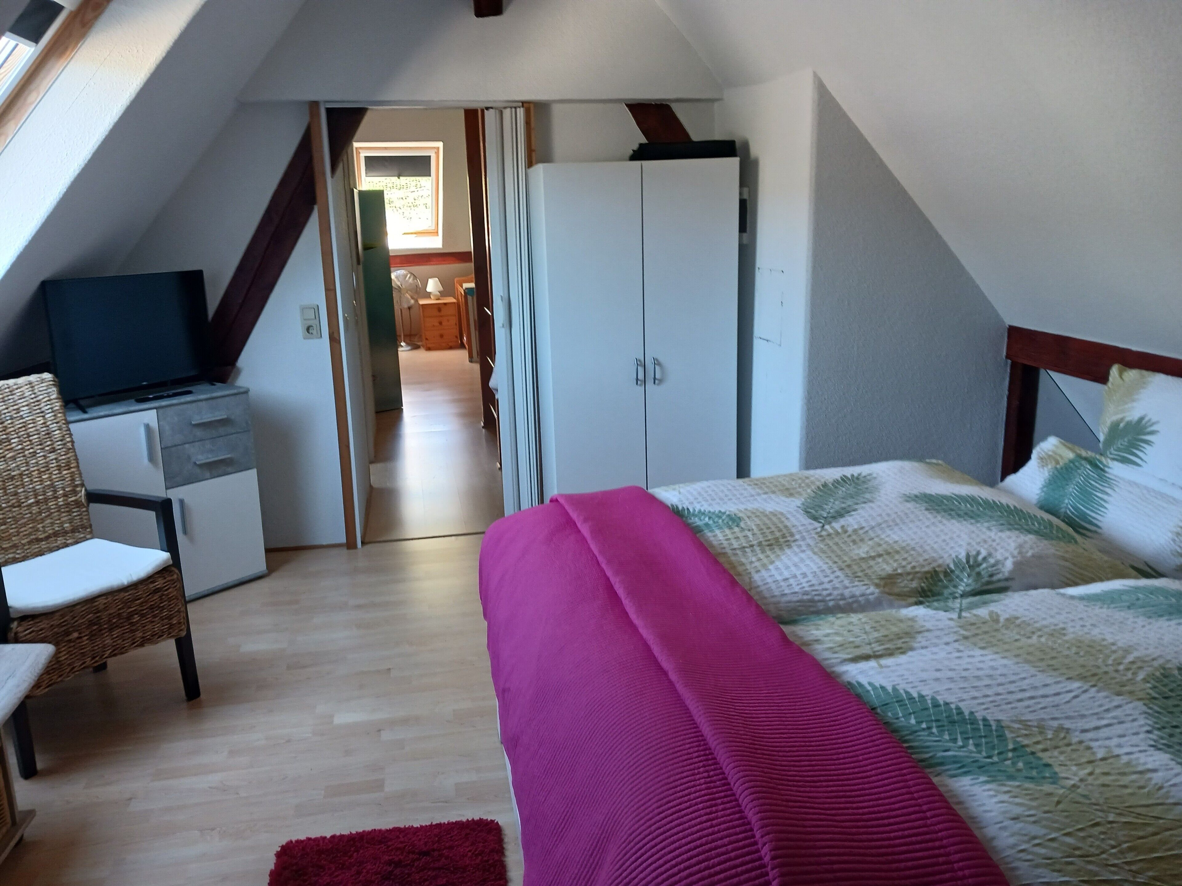 2 bedrooms, free WiFi, bed sheets