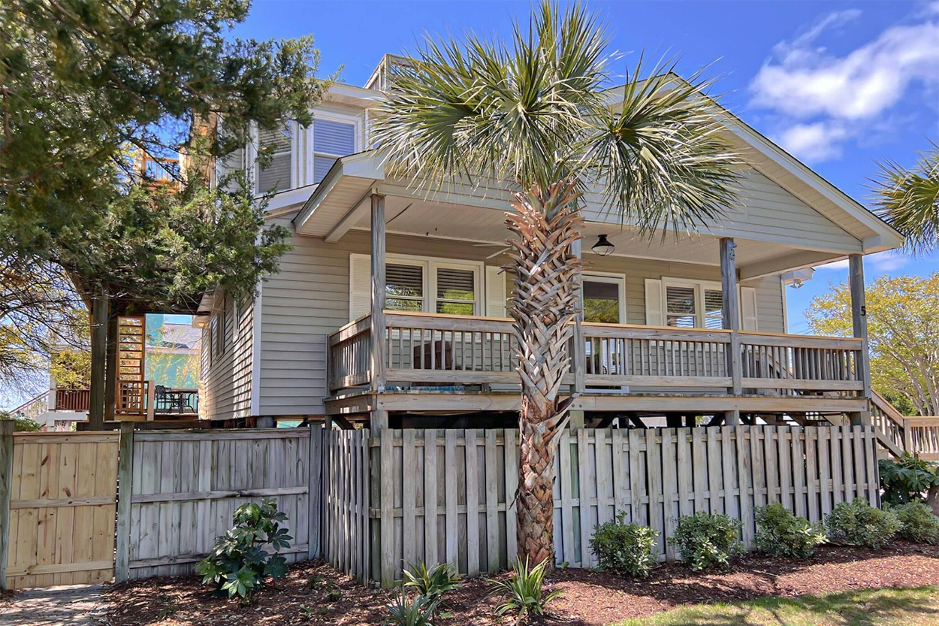 House, 4 Bedrooms | Exterior