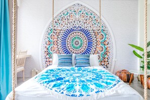 Phòng đôi, ban công | Truy cập Internet không dây miễn phí, bộ trải giường