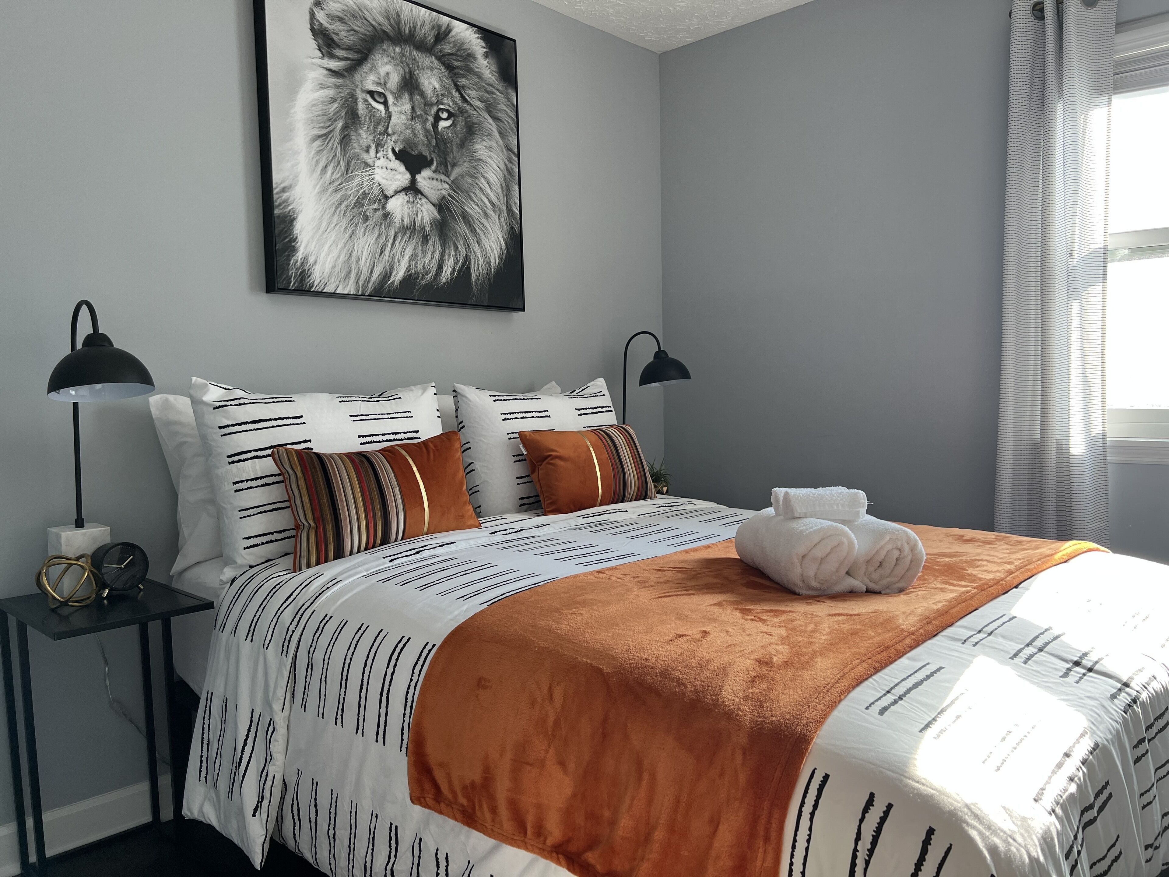 3 habitaciones, tabla de planchar con plancha y wifi gratis 