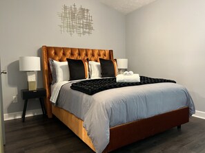 3 habitaciones, tabla de planchar con plancha y wifi gratis