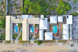 Front of property - Casa Espetacular c piscina 80m da PRAIA (Prado)